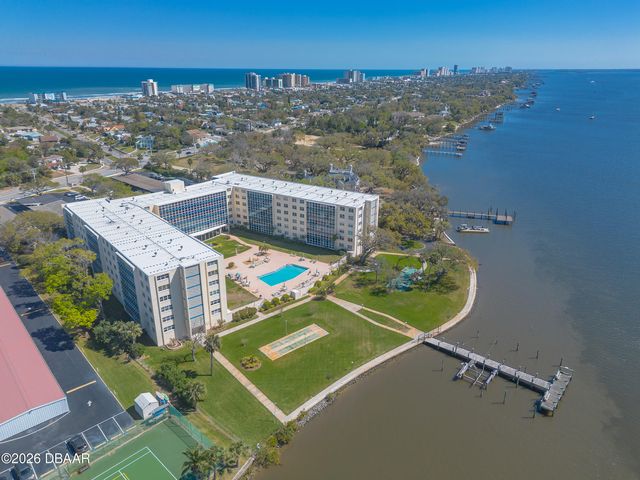 1224 S Peninsula Dr Apt 222, Daytona Beach, FL 32118