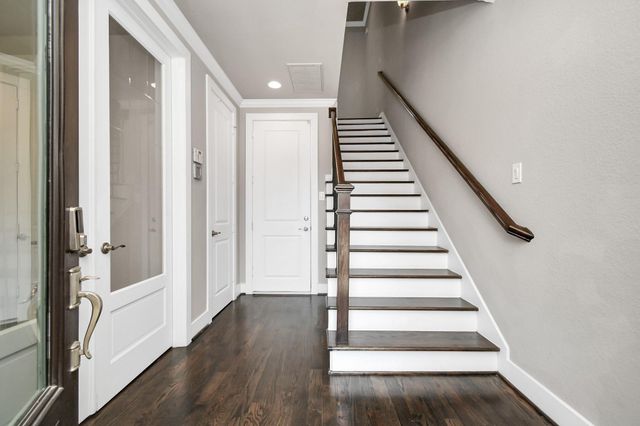 2709 Kennedy Street, Houston, TX 77003