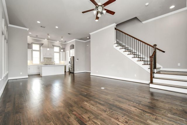 2709 Kennedy Street, Houston, TX 77003