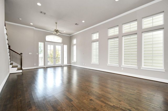 2709 Kennedy Street, Houston, TX 77003