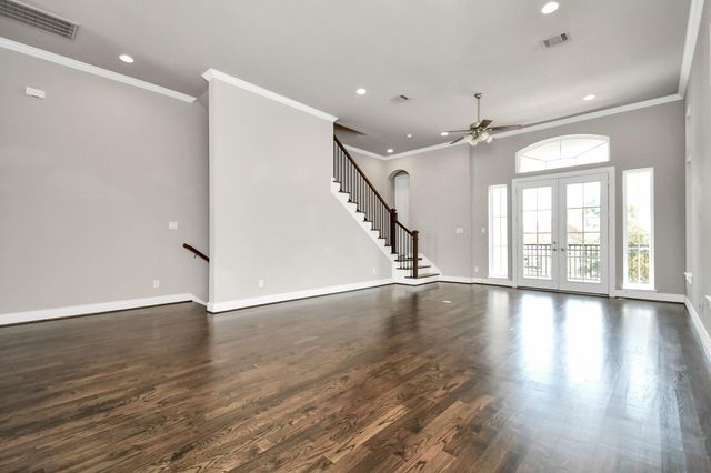 2709 Kennedy Street, Houston, TX 77003