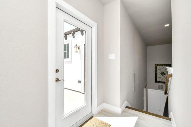 2709 Kennedy Street, Houston, TX 77003