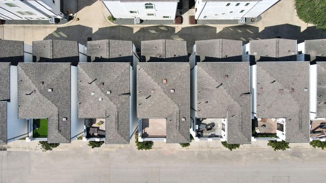 2709 Kennedy Street, Houston, TX 77003