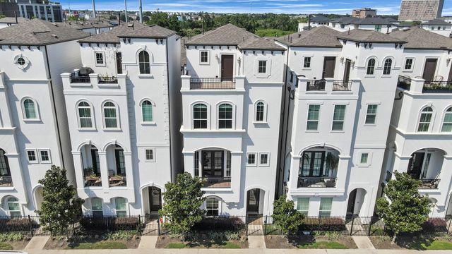 2709 Kennedy Street, Houston, TX 77003
