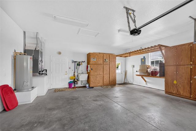 2216 NE 40TH TERRACE, Ocala, FL 34470