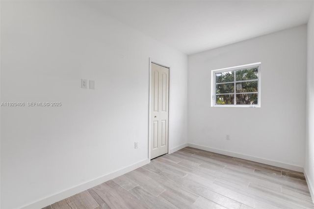 572 NE 67th St 3, Miami, FL 33138