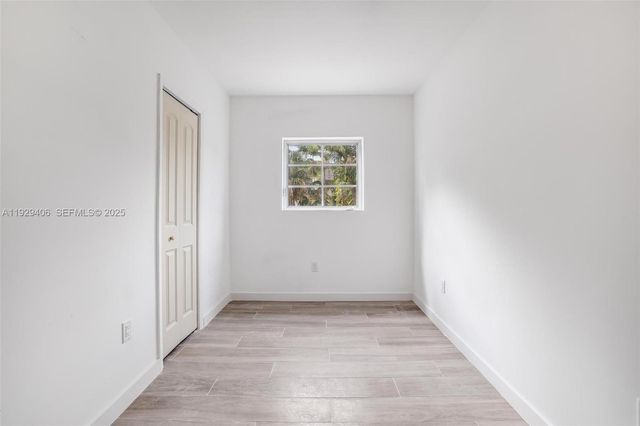 572 NE 67th St 3, Miami, FL 33138