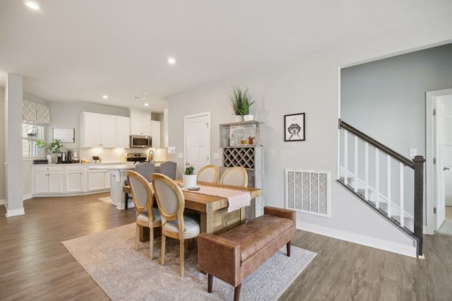 250 S Downs Cir, Goodlettsville, TN 37072