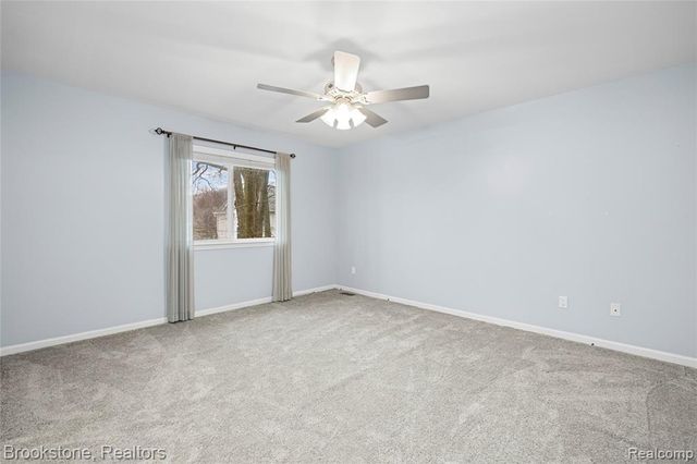 510 Woodland Hills Drive, Walled Lake, MI 48390