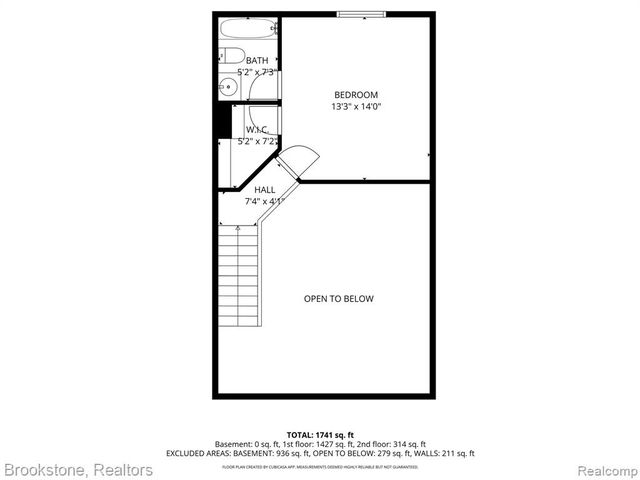 510 Woodland Hills Drive, Walled Lake, MI 48390