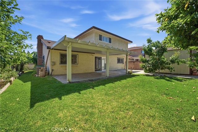 6999 Leilani, Cypress, CA 90630