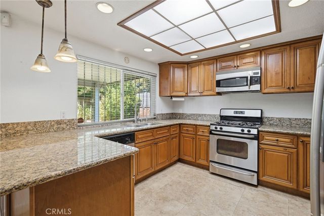 6999 Leilani, Cypress, CA 90630