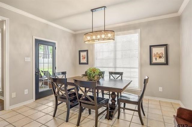 1413 Holly Creek Drive, Tyler, TX 75703