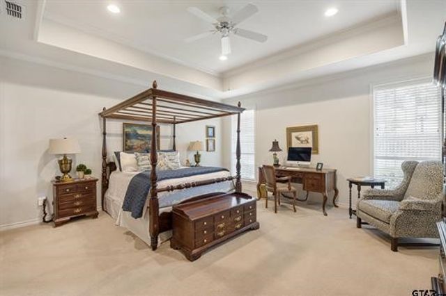 1413 Holly Creek Drive, Tyler, TX 75703