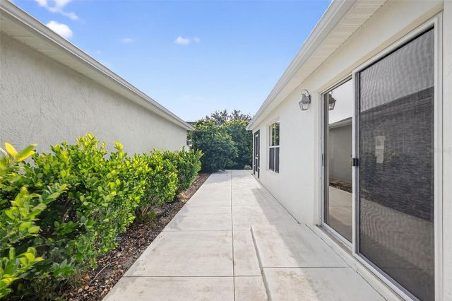 2457 FOSGATE PLACE, The Villages, FL 32162