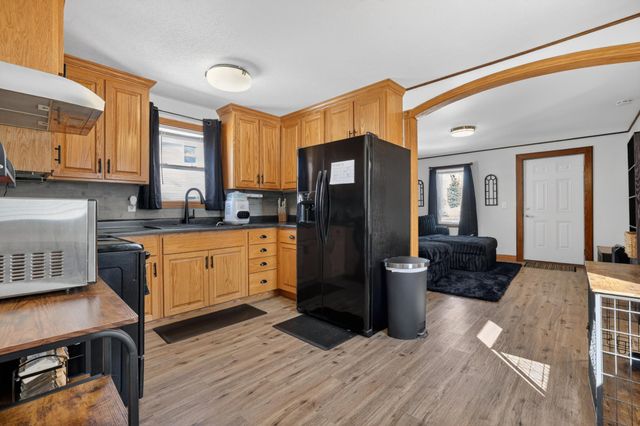 411 South Street, West Concord, MN 55985