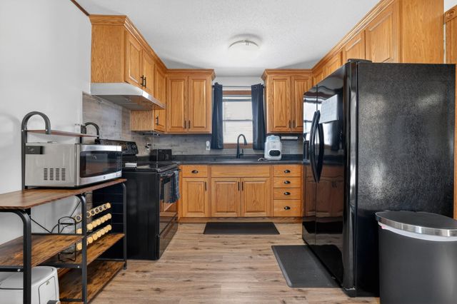 411 South Street, West Concord, MN 55985