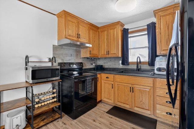 411 South Street, West Concord, MN 55985