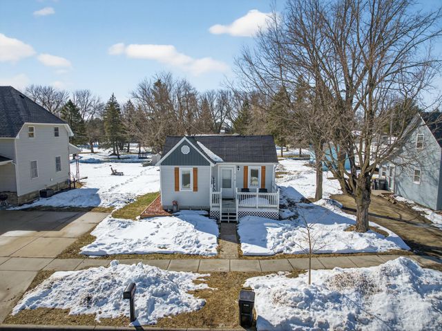 411 South Street, West Concord, MN 55985