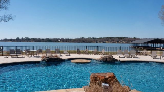 6944 Lakeshore Way, Malakoff, TX 75148