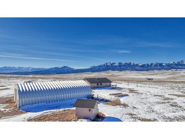 565 Pass Peak Dr, Westcliffe, CO 81252