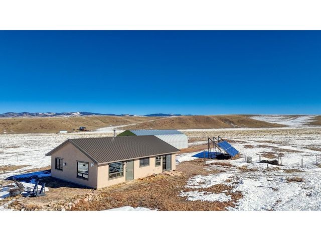 565 Pass Peak Dr, Westcliffe, CO 81252