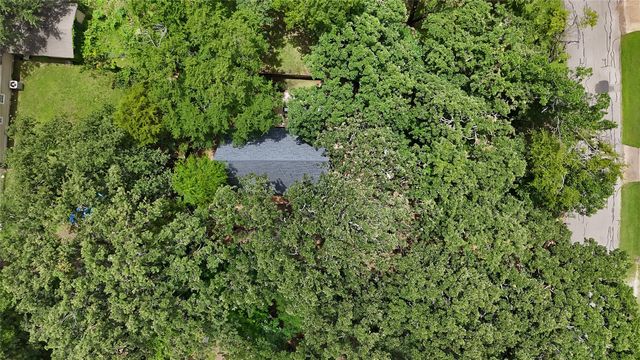 120 Lakeway Lane, Gun Barrel City, TX 75156