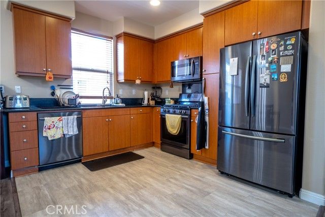 216 W Merlot Drive, Covina, CA 91723