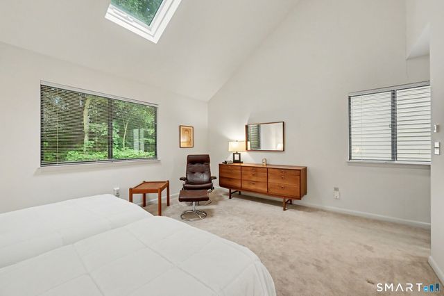 2435 Bedford Street 10C, Stamford, CT 06905