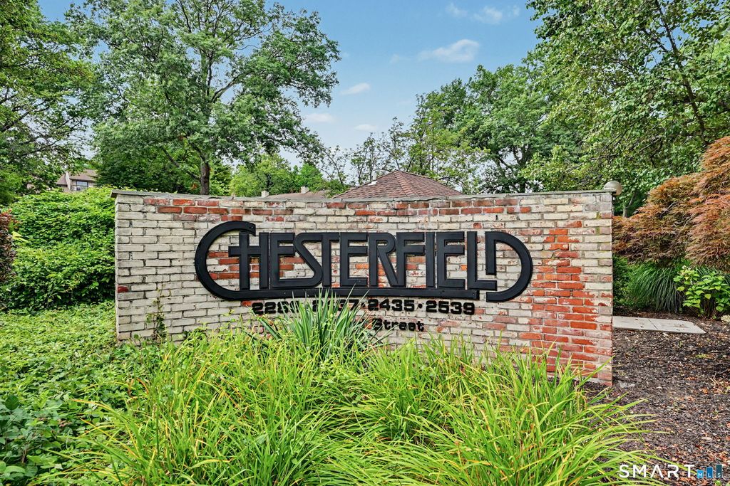 2435 Bedford Street 10C, Stamford, CT 06905