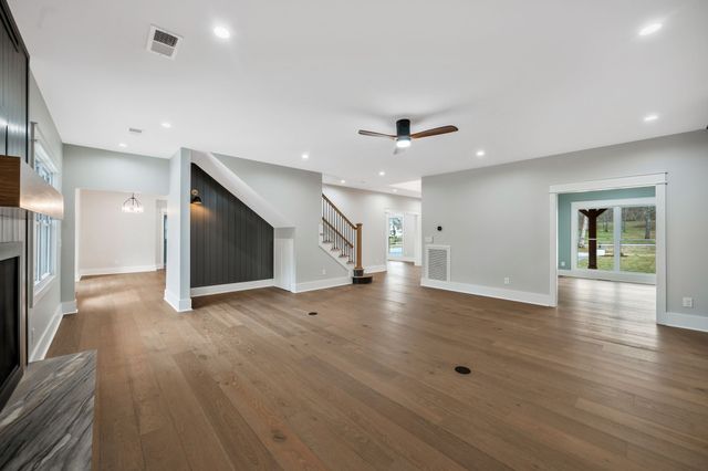 1120 Bradley Dr, Franklin, TN 37069