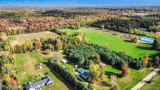 3745 Curry Road, Caro, MI 48723