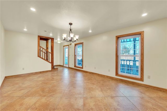 2428 Winn Mountain Loop, Mountainburg, AR 72946