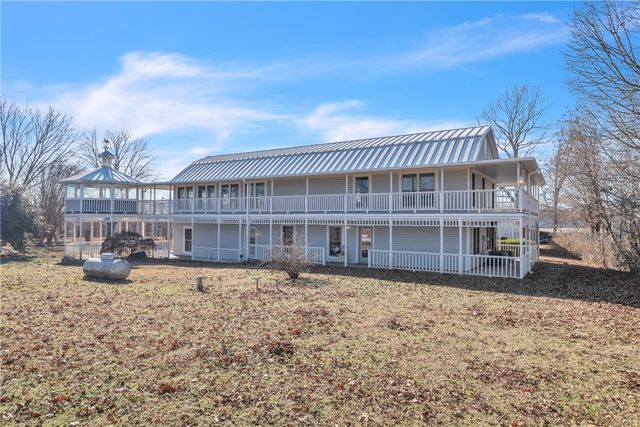 2428 Winn Mountain Loop, Mountainburg, AR 72946