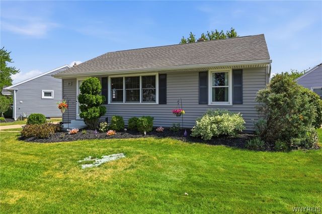 33 Pilgrim Road, Tonawanda, NY 14150