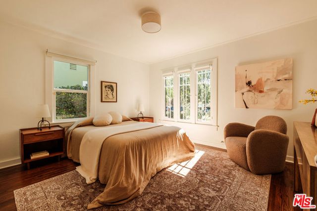 3006 11th Avenue, Los Angeles, CA 90018