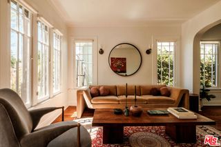 3006 11th Avenue, Los Angeles, CA 90018