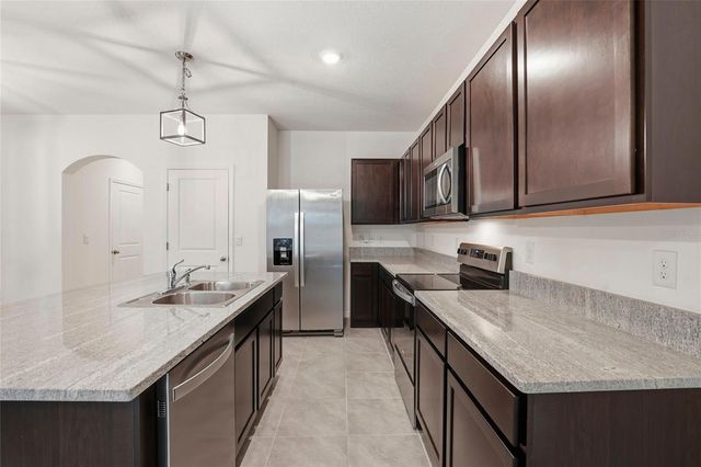 13775 NW 9TH ROAD, Newberry, FL 32669