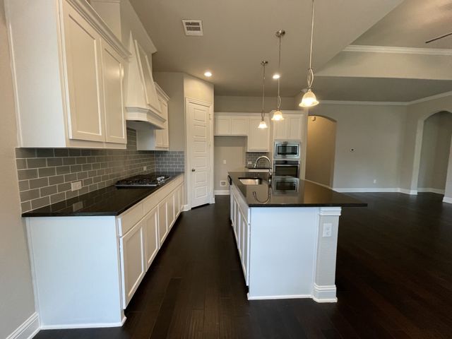 4500 Moores Landing, Arlington, TX 76016
