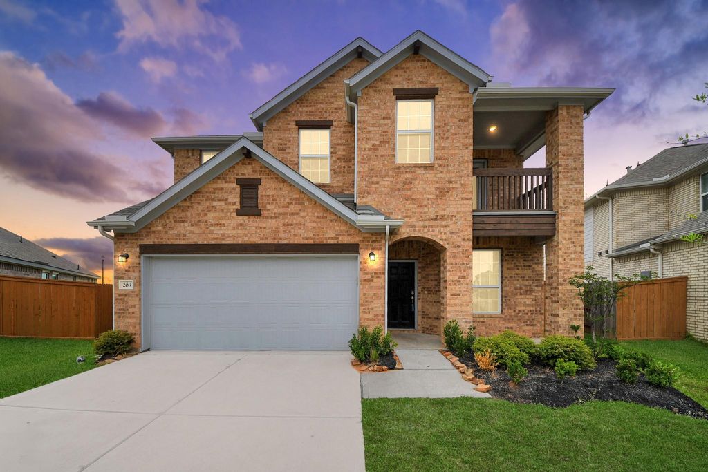208 Salange Lane, Katy, TX 77493