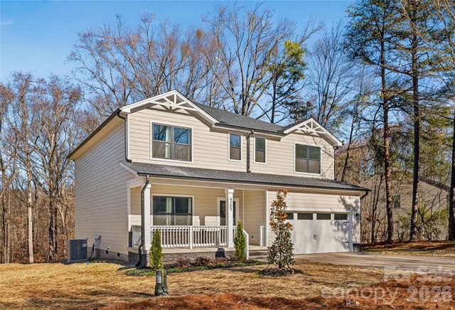 4207 Eagle Chase Drive, Charlotte, NC 28216