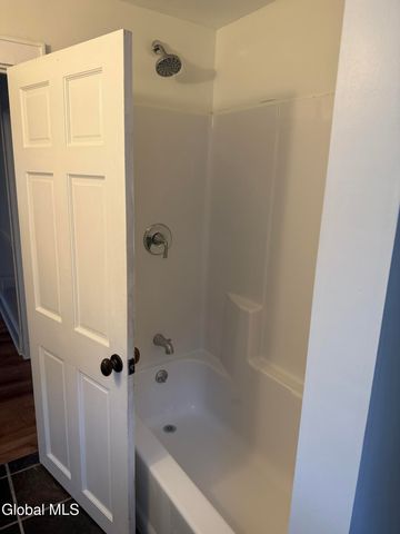 60 Ash Street, Saratoga Springs, NY 12866