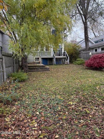 60 Ash Street, Saratoga Springs, NY 12866