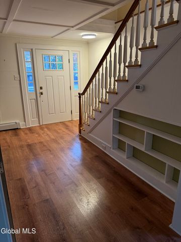 60 Ash Street, Saratoga Springs, NY 12866