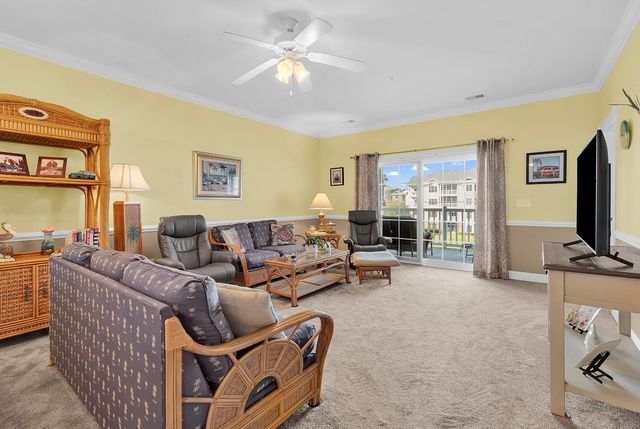 4823 Magnolia Lake Dr Apt 302, Myrtle Beach, SC 29577