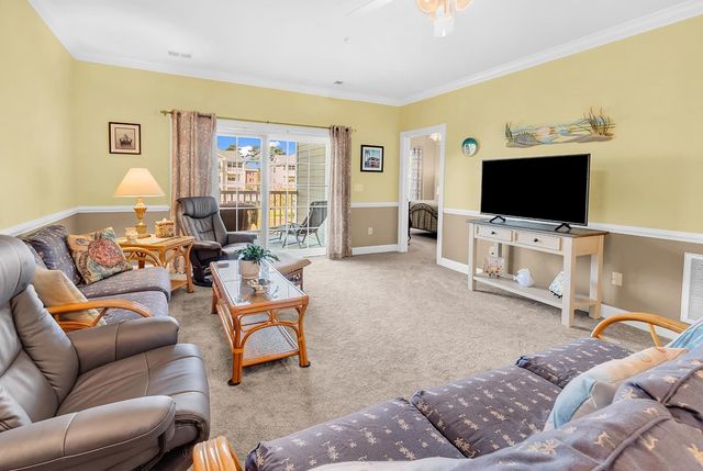 4823 Magnolia Lake Dr Apt 302, Myrtle Beach, SC 29577