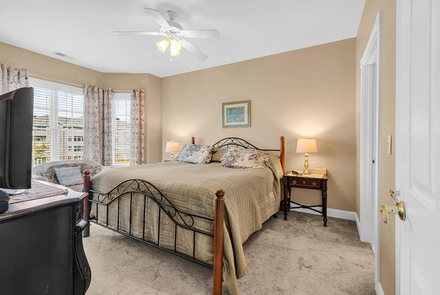 4823 Magnolia Lake Dr Apt 302, Myrtle Beach, SC 29577