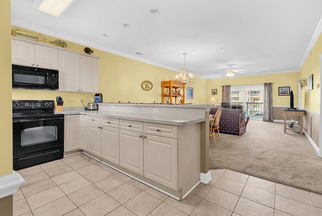 4823 Magnolia Lake Dr Apt 302, Myrtle Beach, SC 29577