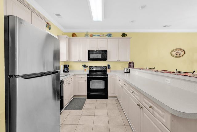 4823 Magnolia Lake Dr Apt 302, Myrtle Beach, SC 29577