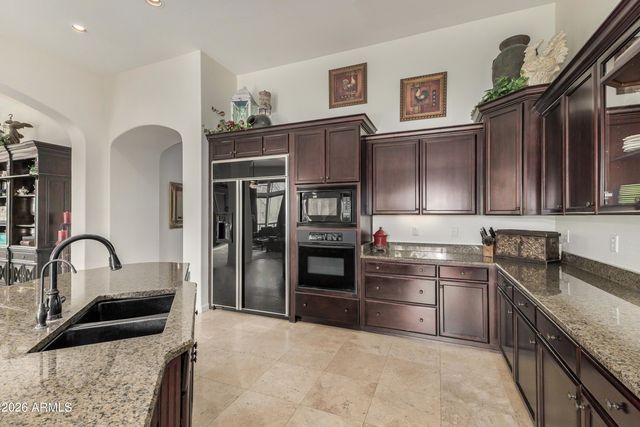 7939 E STONECLIFF Circle, Mesa, AZ 85207